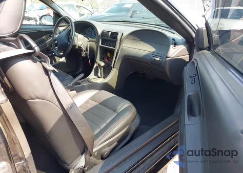 2002 Ford Mustang z USA, uszkodzony, nr VIN 1FAFP44472F234622